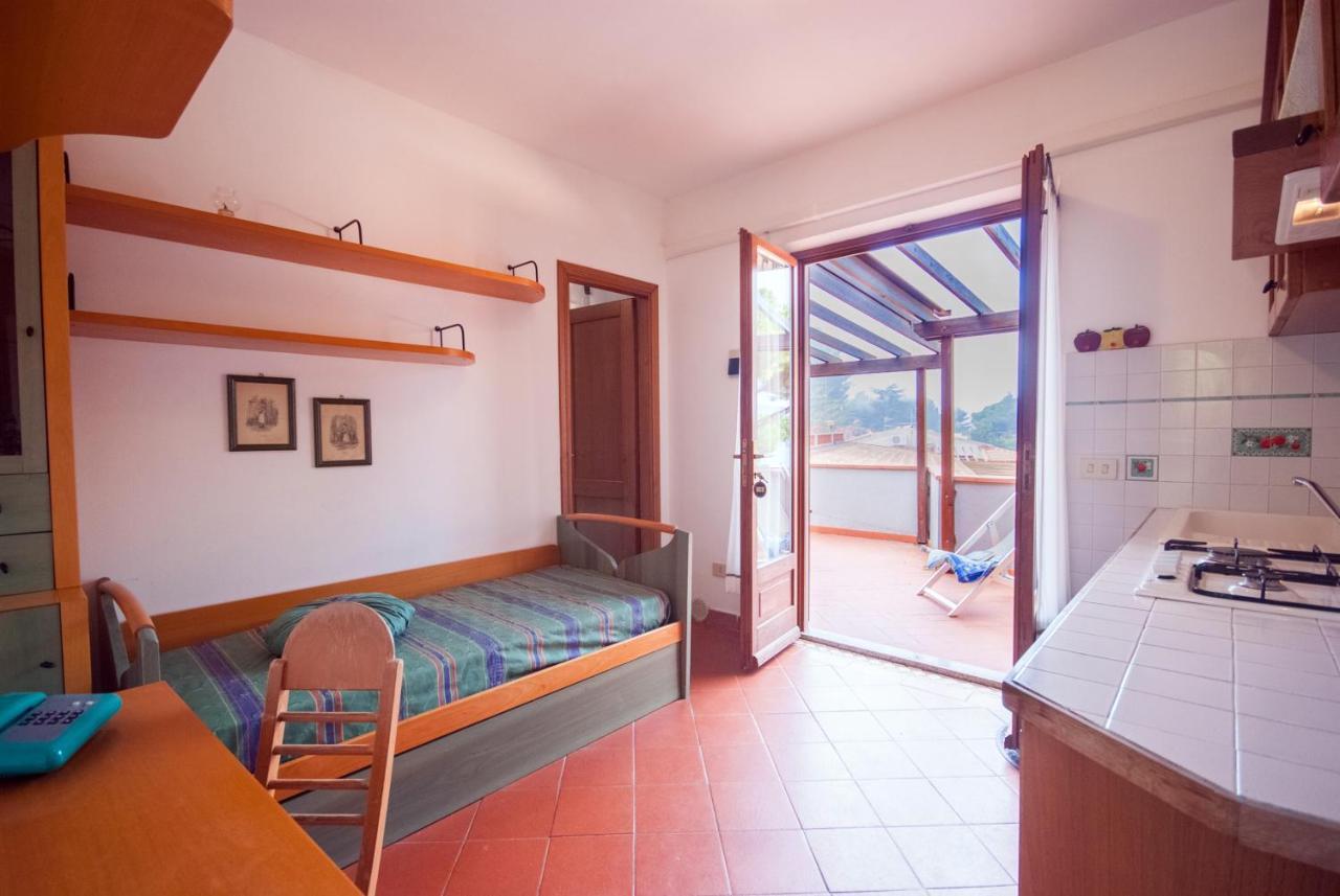 Residence Le Grazie Est Capoliveri Kültér fotó